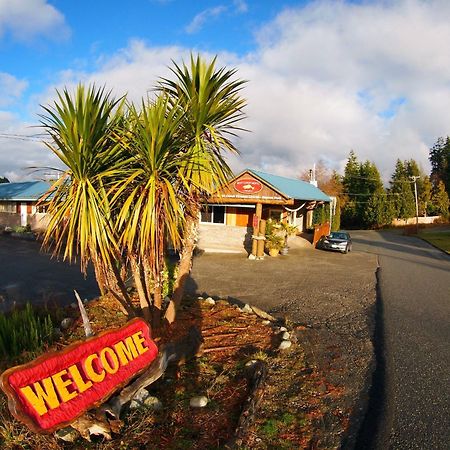 West Coast Motel On The Harbour ユクルーレット エクステリア 写真